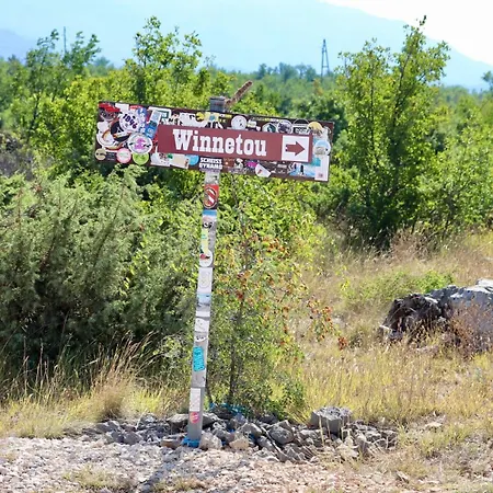 Lp Croatia Vikendica *